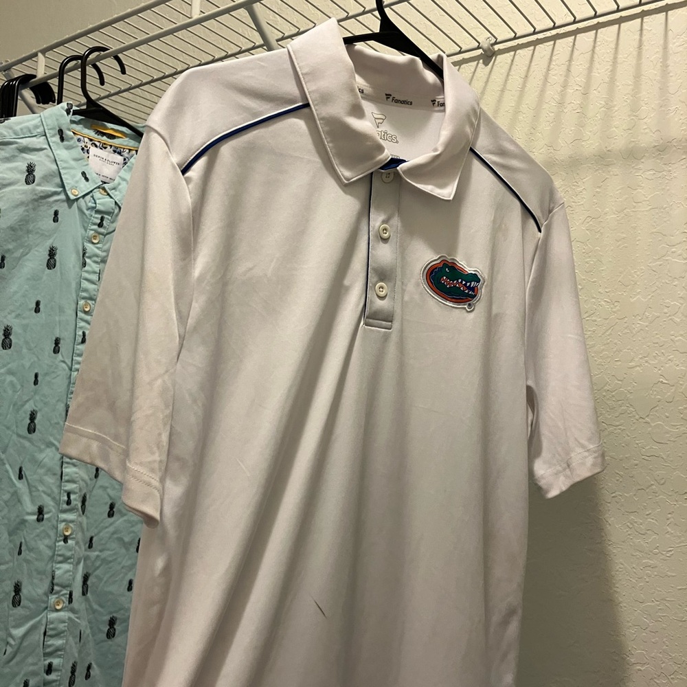 Men’s Gators polo